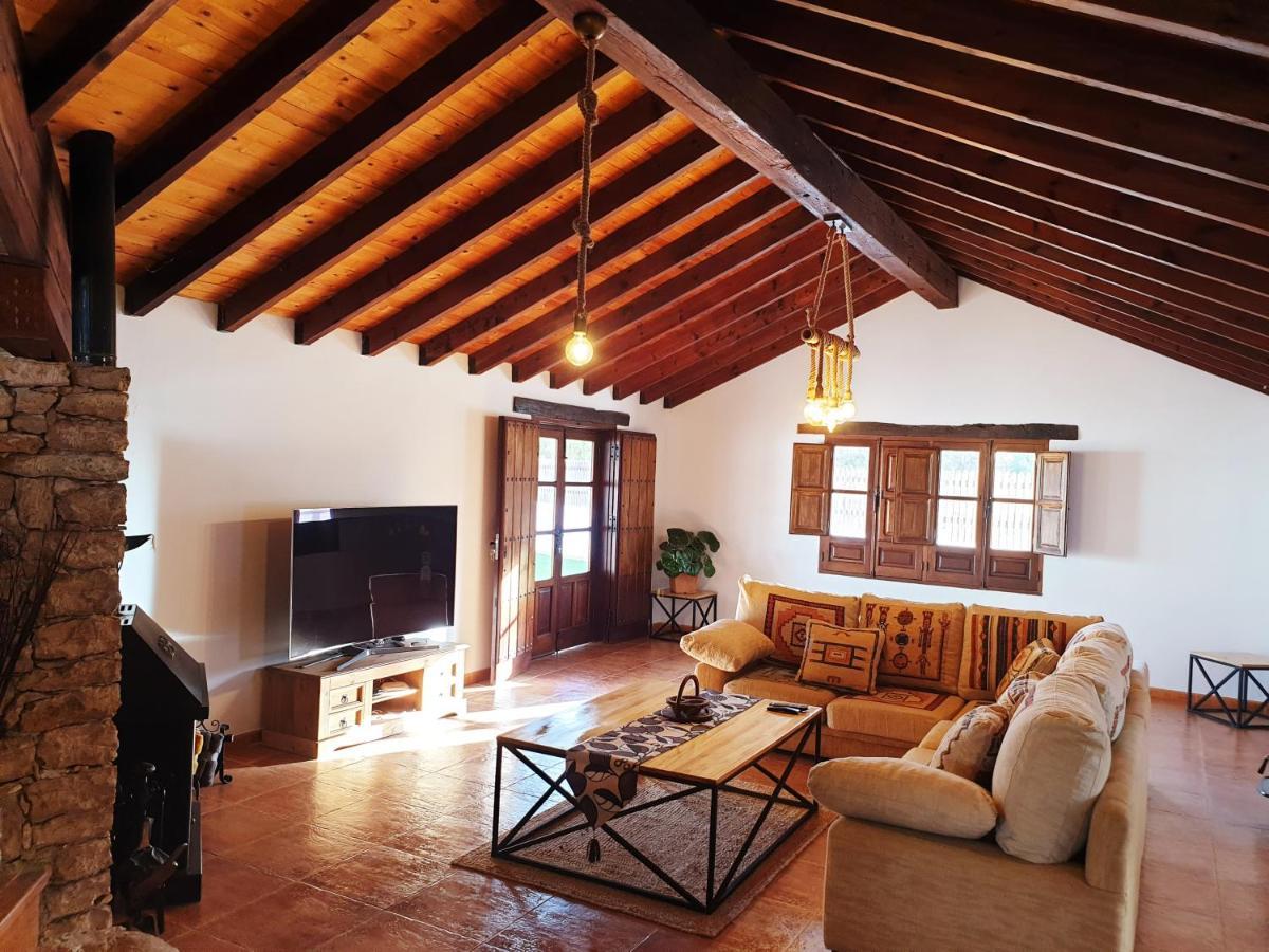 Villa Las Palmeras Антигуа Екстериор снимка