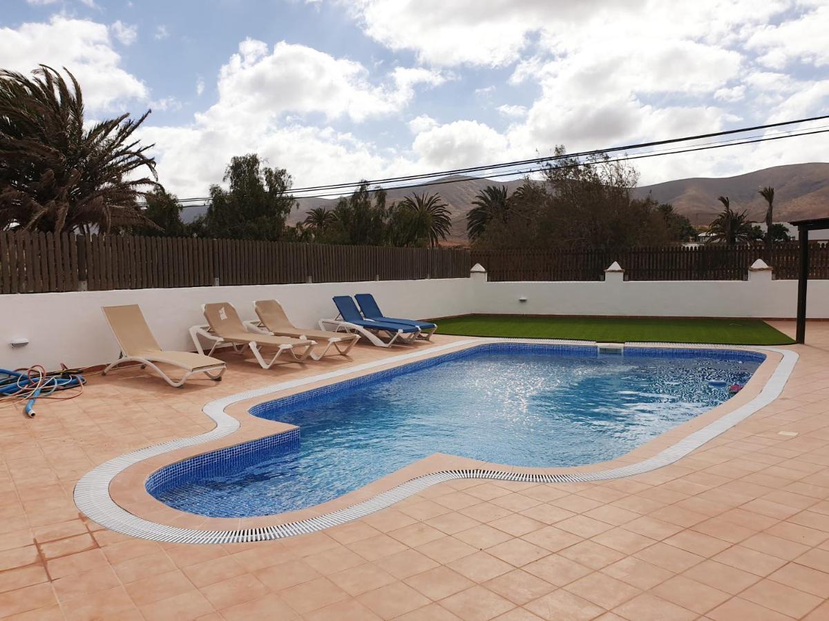 Villa Las Palmeras Антигуа Екстериор снимка