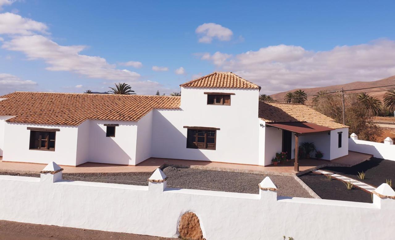 Villa Las Palmeras Антигуа Екстериор снимка