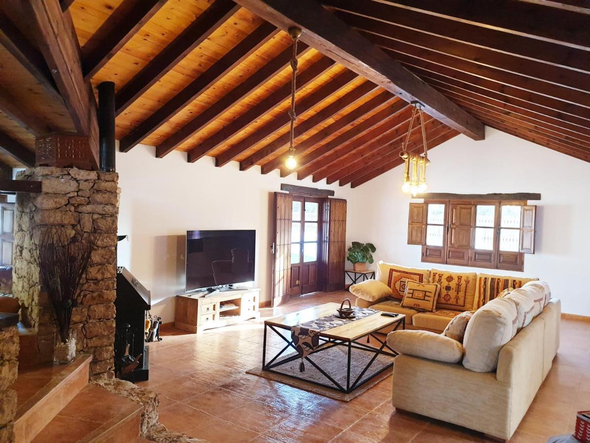 Villa Las Palmeras Антигуа Екстериор снимка