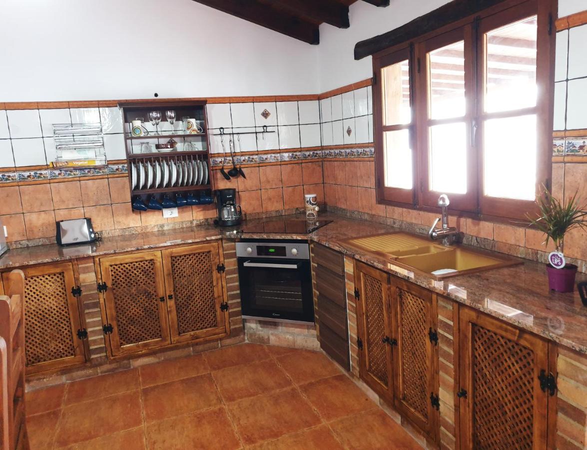 Villa Las Palmeras Антигуа Екстериор снимка
