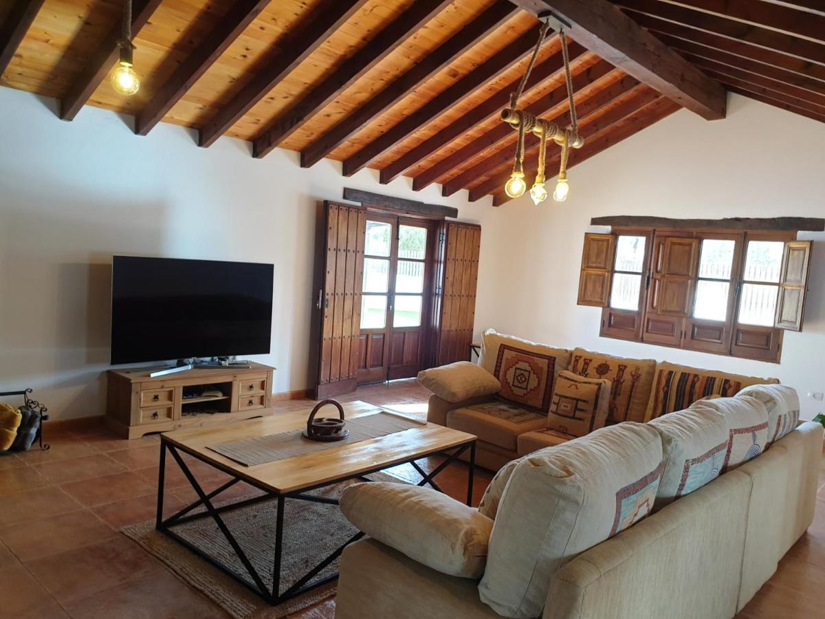 Villa Las Palmeras Антигуа Екстериор снимка